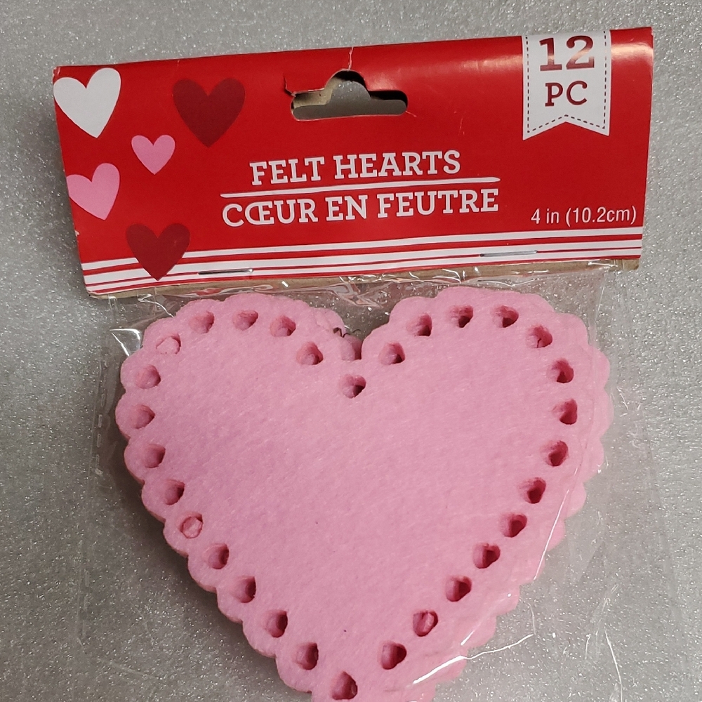 Pink Felt Hearts - Pack Of 12 New